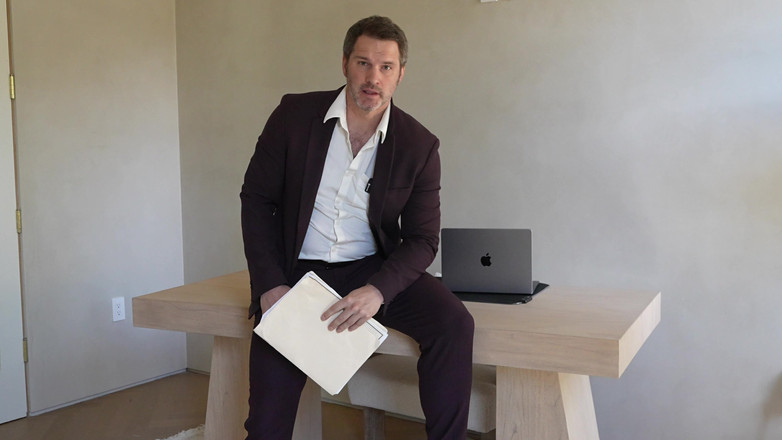 Tomas Skoloudik: Office Boss Solo Jerking My Cock with Huge Cumshot