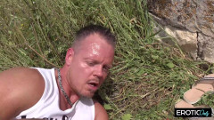 MILFFreaksX: Họ thích đụ bên ngoài