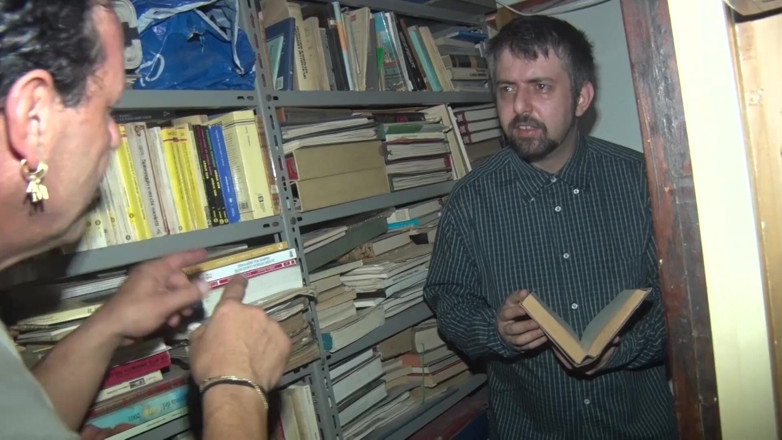 King Of Amateur: Penjaga Perpustakaan