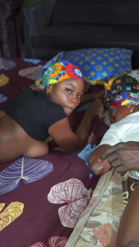 Afrikanischer Vierer: Riesige Afrikanische Schwänze Genießen Hübsche Nigerianische Pornostars