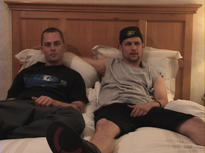 Jay's Amateur Straight Guys: Guzzo et Ludden baisent en 4K