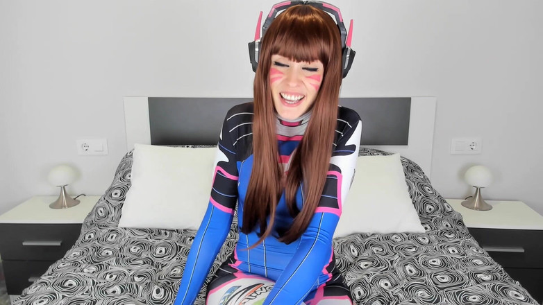 Candystart Videos: Cosplay Dva JOI dan Sph