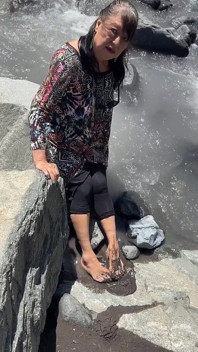 Sehari di alam semula jadi! Kaki kotor yang berlumpur, kencing di dalam hutan & seluar dalam yang sangat kotor untuk seseorang yang istimewa!