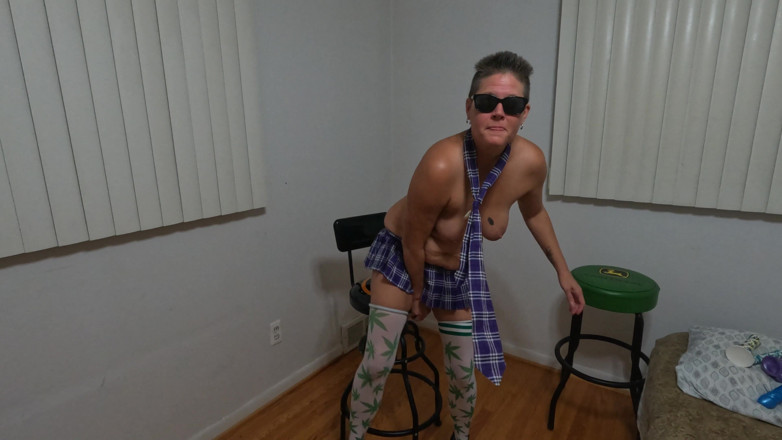 Jamponie Sexy Hot Milf: Sexy GILF si masturba