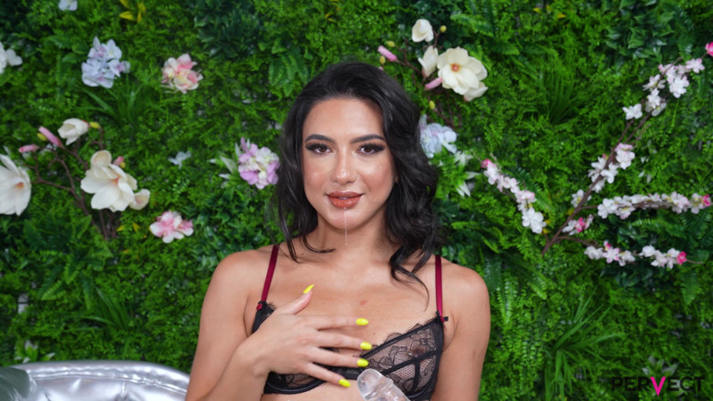 Pervect: Lena afferra ogni tua fantasia