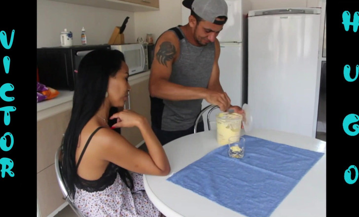 VictorHugo: Poniendo polla en tu culo