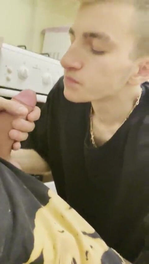 Ethan Lestray: 달콤한 자지 빨기