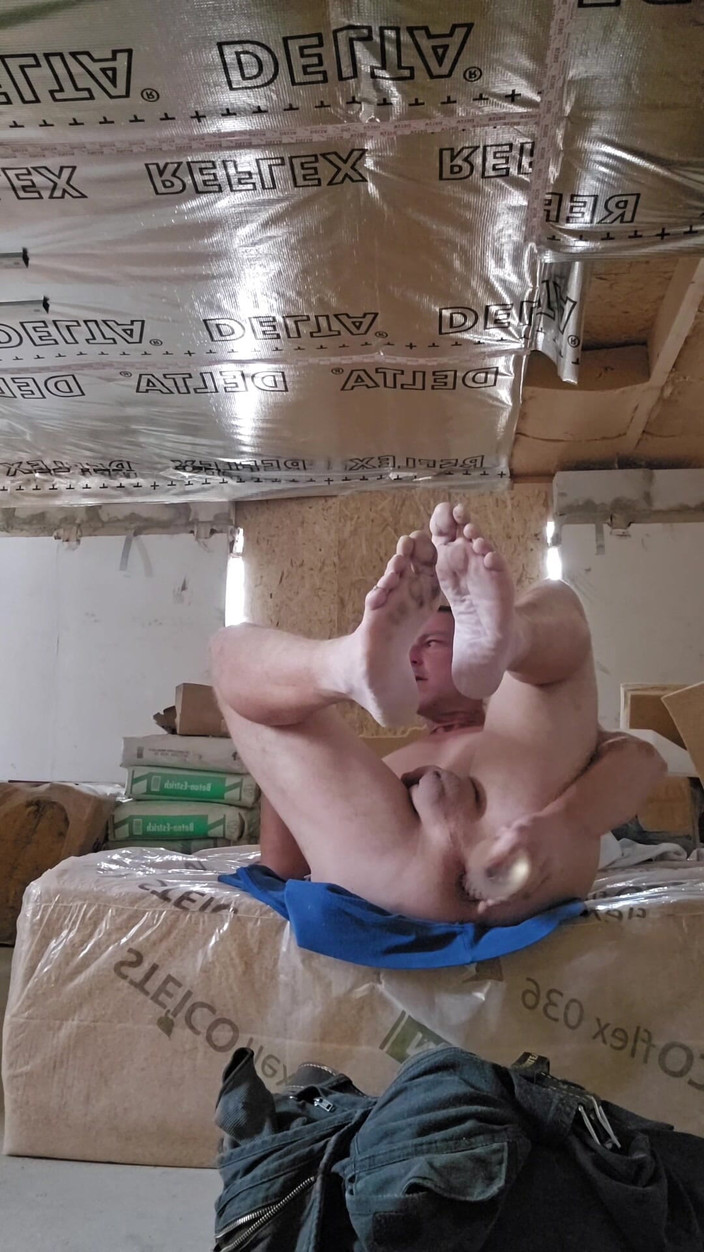Chris_snoopy_91: Mega cachonda en el sitio de construcción