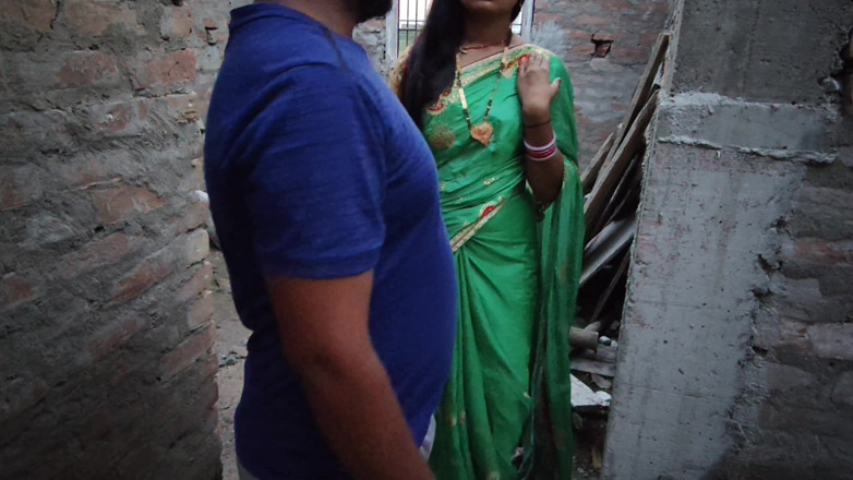 biharisonam: Hindi Audio eines Dieners, der einen Desi Bhabhi im freien...