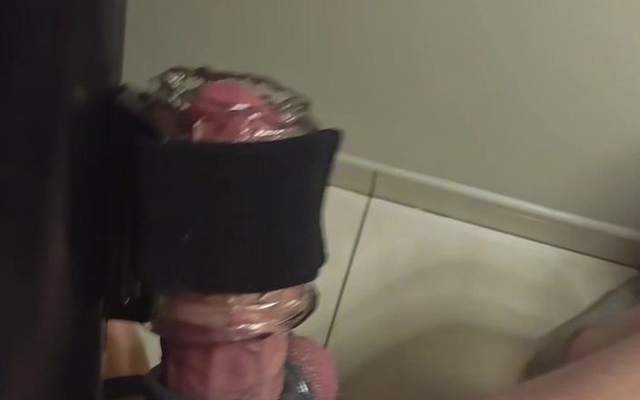 Youngandmature: Masturbace kompilace mrdky s Handy