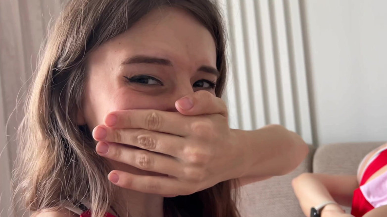 MargoAlisa: ブロンド&amp;ブルネットの女神がベータ足奴隷に屈辱を与える