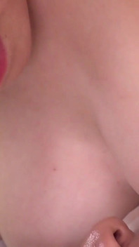 The Best Ejaculation Hotel, the Young Proprietress Always Stays Close by. 4