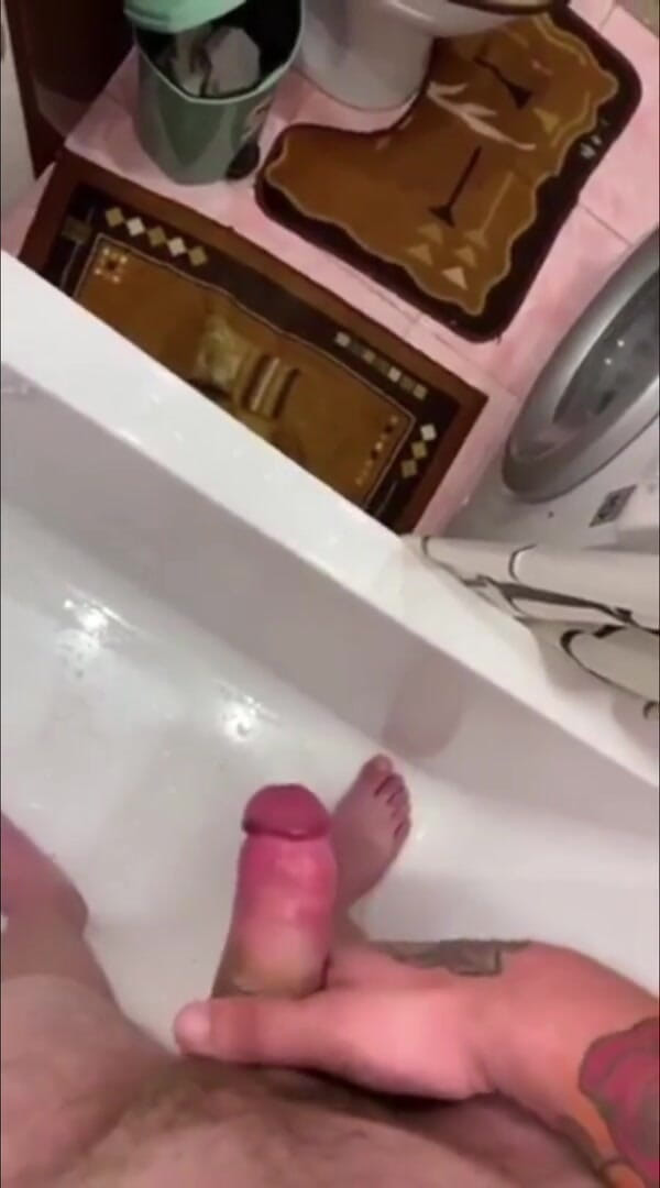 SergeyBear: Ik in de badkamer