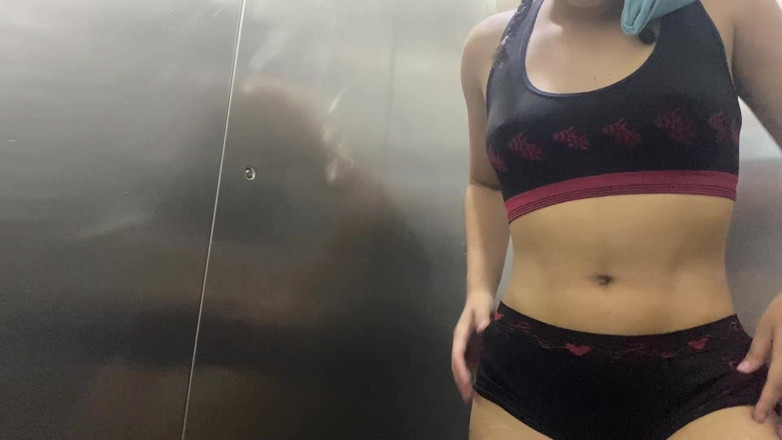 pampammedallo: Probándose ropa nueva