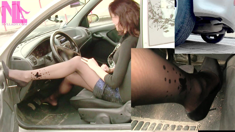 Nyllady: Hartes revving und mein auto in schwarzen pumps pfeifen lassen