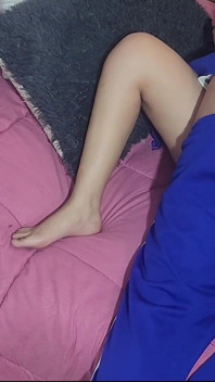 No Le Digas a Mi Novio Que Hicimos El Amor En El Baño Del Cole
