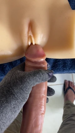 与淫荡的动漫娃娃发生性关系（中出第一人称视角）