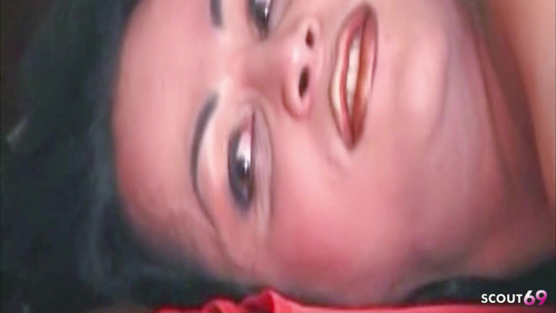 Shemale TS Collection: La transexual tetona Ana filmada durante la masturbación en solitario