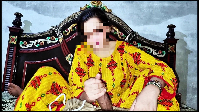 Kingsizedevil: Sexy íránská dívka v těsné žluté Salwar Kameez Masivní prsa šukání prsou a...