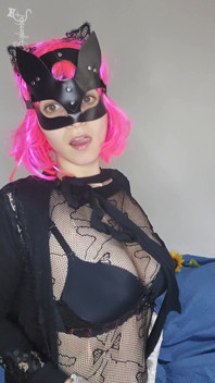Scopri Il Mio Piacere Con La Mia Maschera Da Gattino E Le Tette Naturali