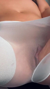 Bạn có thích quần tất ballerina?