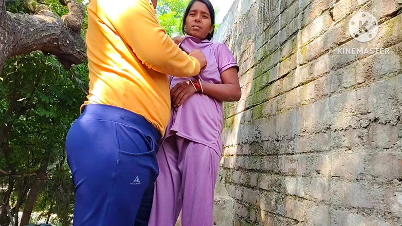 Premi pooja: Unknown Man, and Hot Bhabhi Outdoor, Outside Have Fun