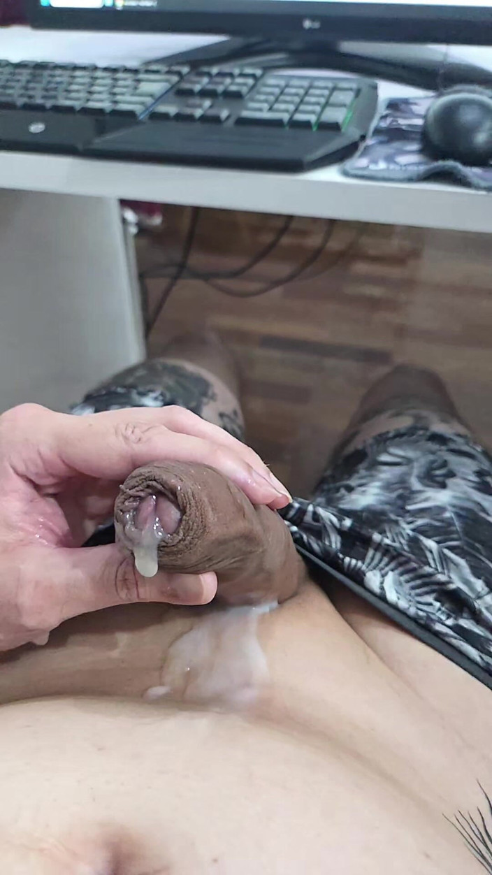 Lkdick8: Handjob in Zeitlupe