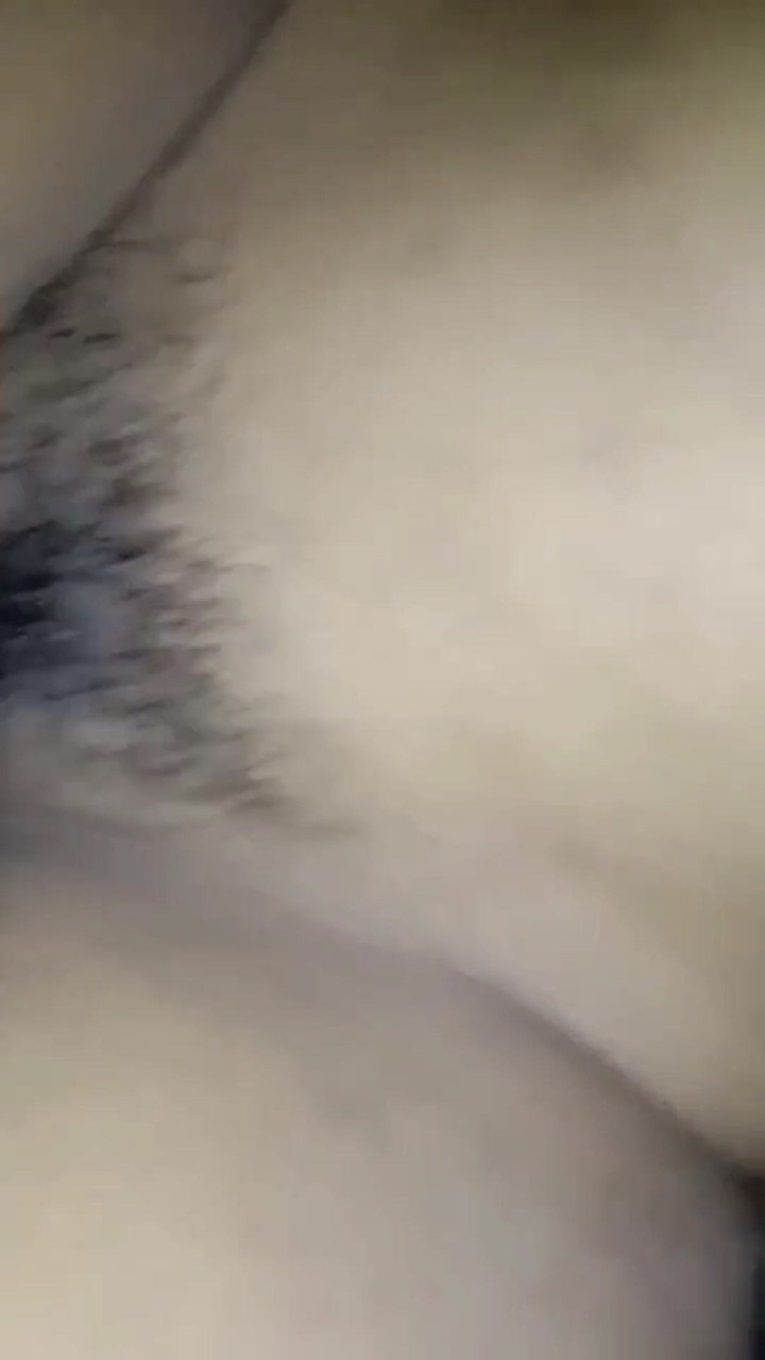 NixLeno: Indische behaarte muschi-freundin fickte indischen missionars-porno