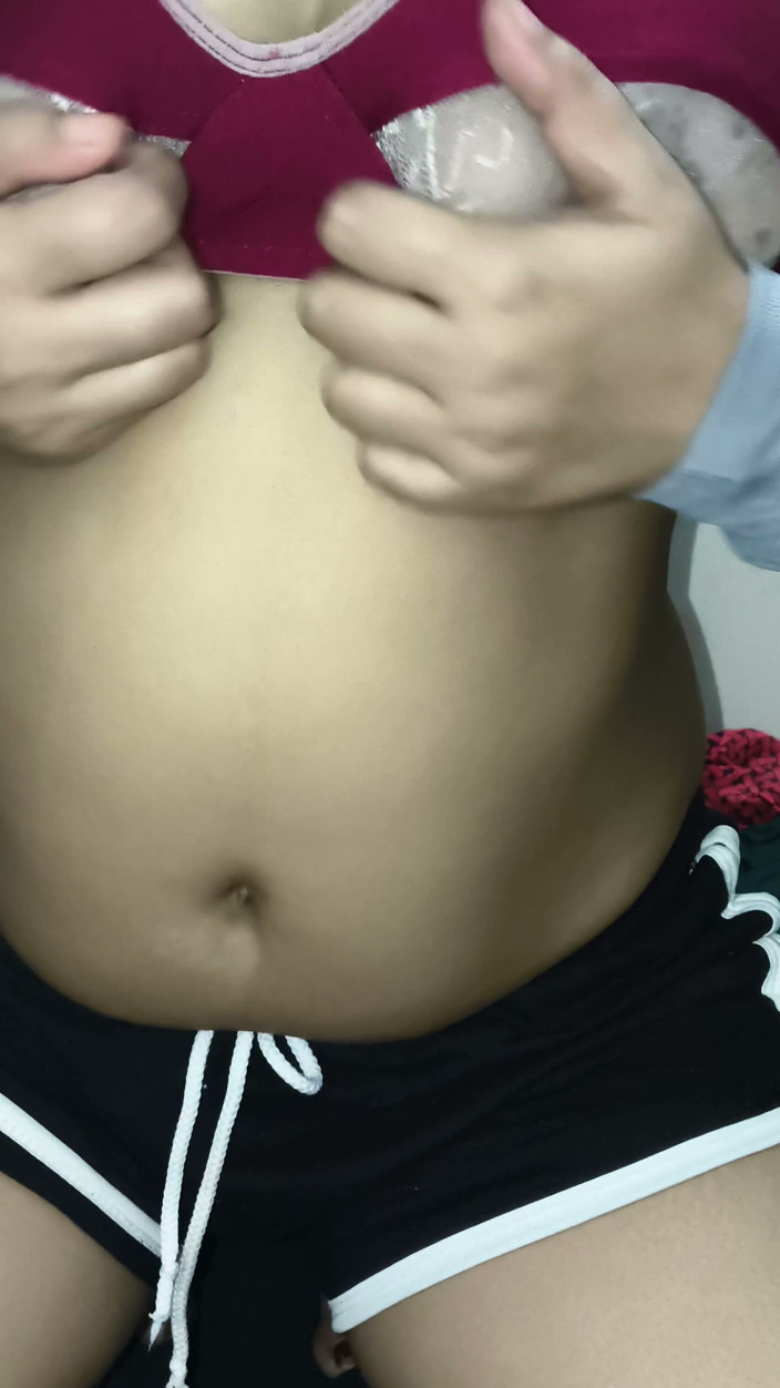 Hottylovely: Zelf masterbating Vigaina wrijvend