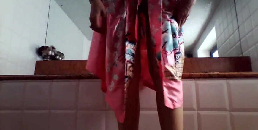 savannahamatoriale: Gambe incrociate sexy. Vedi tra di loro