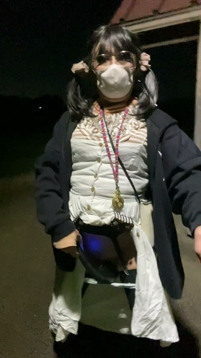 megu2002: No. 333: a Solo Stroll Through a Nighttime Cruising Spot