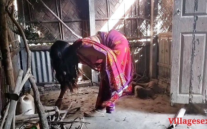 Villagesex91: Dorpsvrouw op zijn hondjes neuken in buiten, officiële video door...