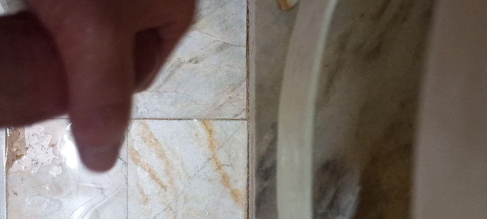 Shayan Deniz: Sólo hra ve sprše s realistickou sexuální hračkou | POV masturbace