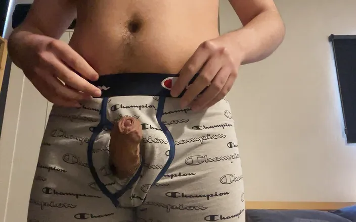 ray37096: 20 Years Old College Boy Jerking off and Cumming in...