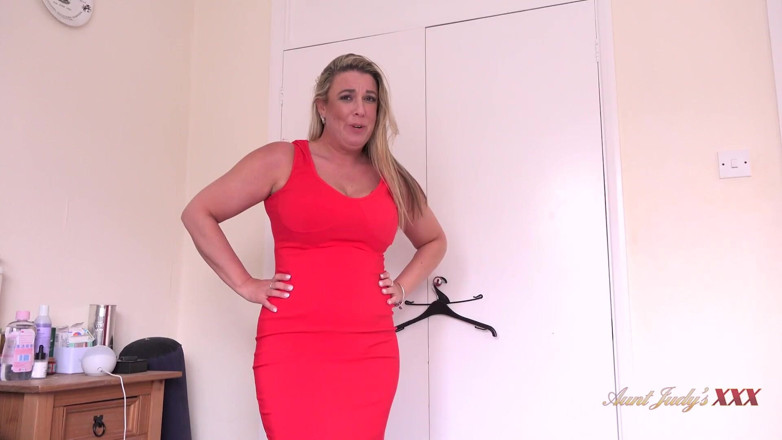 Aunt Judy's XXX: Auntjudysxxx - Ta femme MILF sexy Maisie Lewis - rendez-vous nocturne en...