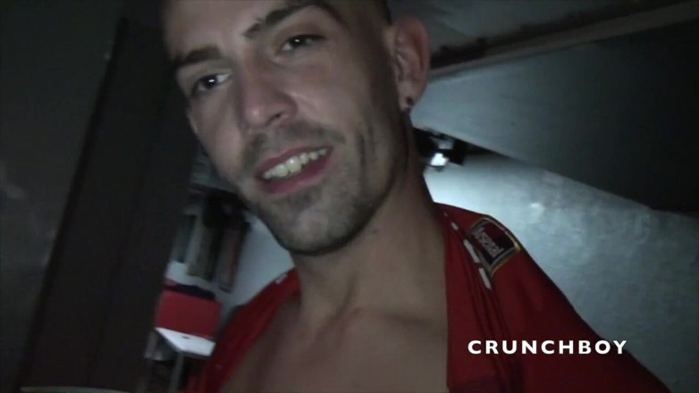 Crunch Boy: Young straight fucked by Tim Cosla for sex new experience