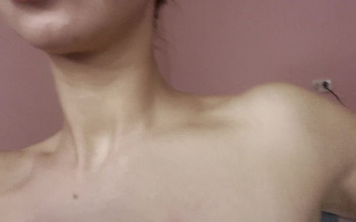 Skinny_lady69: Antrenamentul sclavului cu venerarea axilei