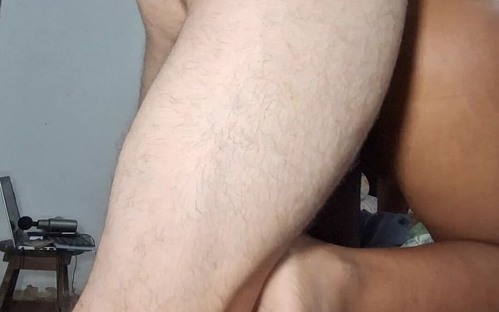Brunnete Sofi: Rabudas só fazem anal