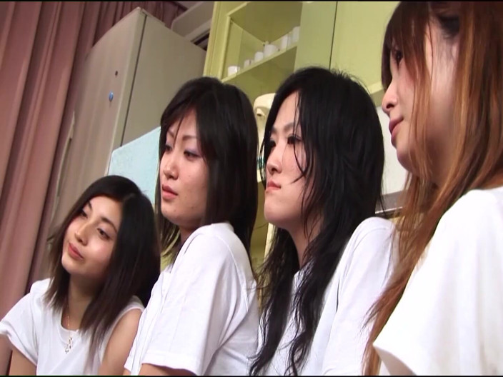 MBM3988: 엉덩이가 된 그녀의 일상에 지쳐 있는 와이프