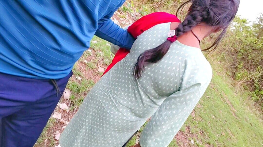 After College Holidays, Young Indian Desi Girl Goes to the Jungle with Her Boyfriends - Desi Village Young College Girl Jungle. (Kumari Queen ji)