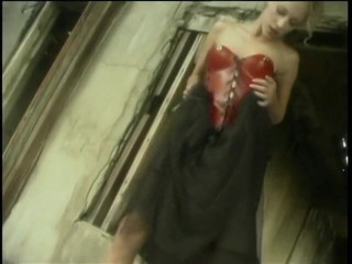 Solo Sensations: Cute young blonde whore with a shaved cunt fingers and...