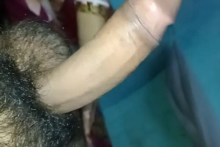 Outdoor header 15: Süßes mädchen lutscht meinen schwanz in nahaufnahme! Blowjob-saxophon