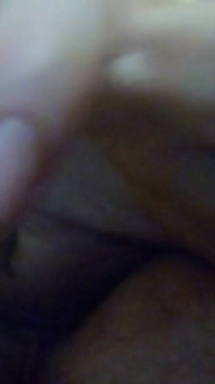 First Glimspe at Kush's Pussy