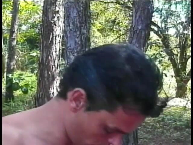 Hot TRANSformations: Vysoká černá shemale Vinicius ráda šuká pro vegemit bílým chlápek v lese