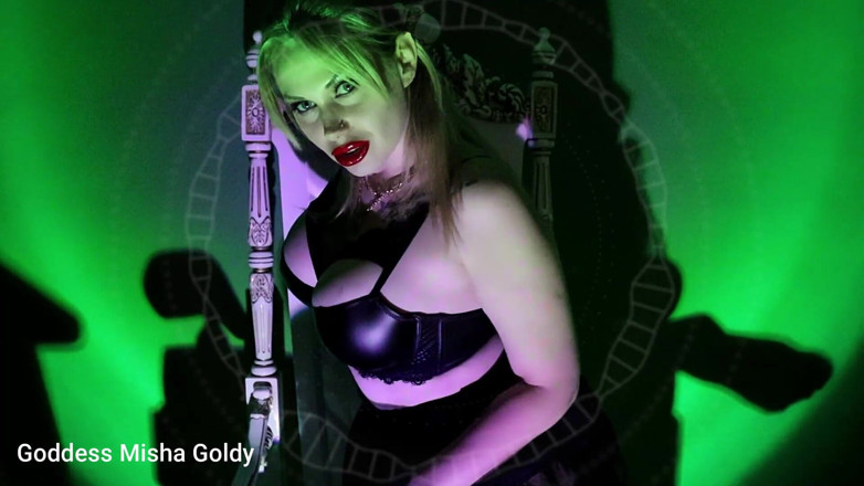Goddess Misha Goldy: Come into my smoking magic web!