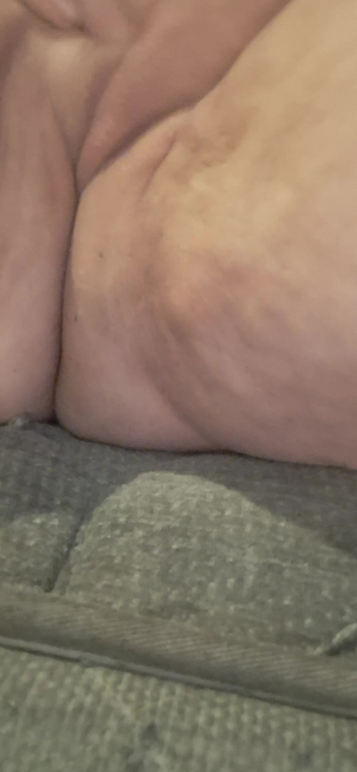 MAGLIGHTGIRL69: Frotando el clítoris hasta que me corro