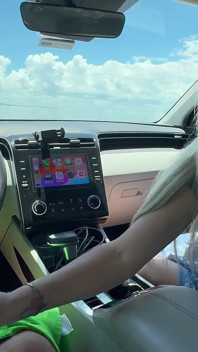 Sneaky Car Punheta com Kody Evans