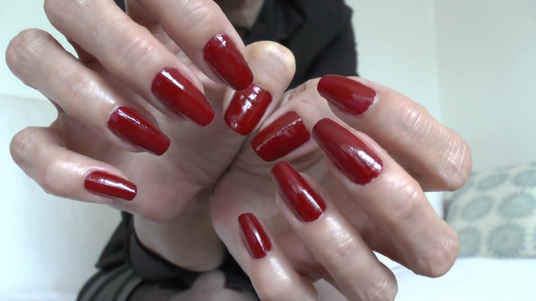 Lady Victoria Valente: Beautiful Red Fingernails in Summer - Part 3, Lady Victoria Valente