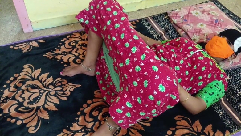 Mami4711: Hasband a manželka se baví v domácím videu tamilským párům