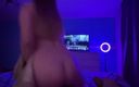 Loly Lola: Video khiêu dâm tự chế tại nhà về tình dục...